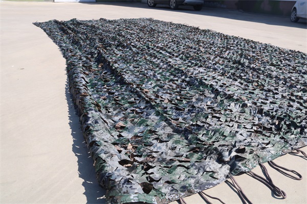 雙面偽裝網的制造要注意什么？