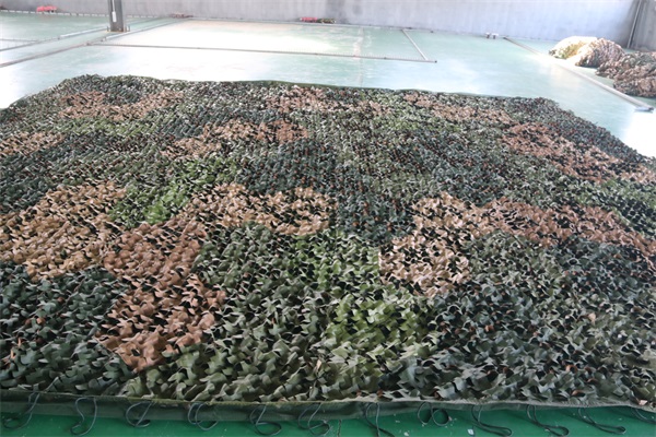 防雷達防紅外偽裝網(wǎng)